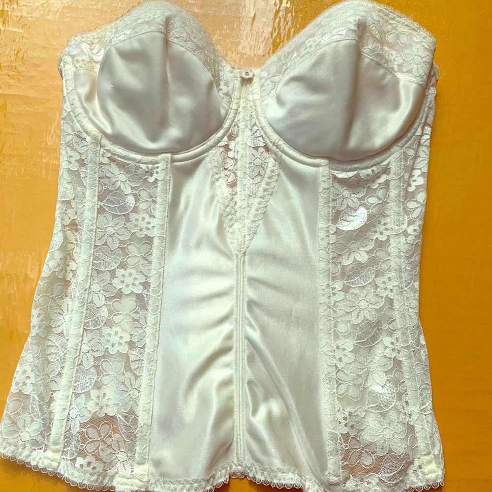 Cream Corset💋